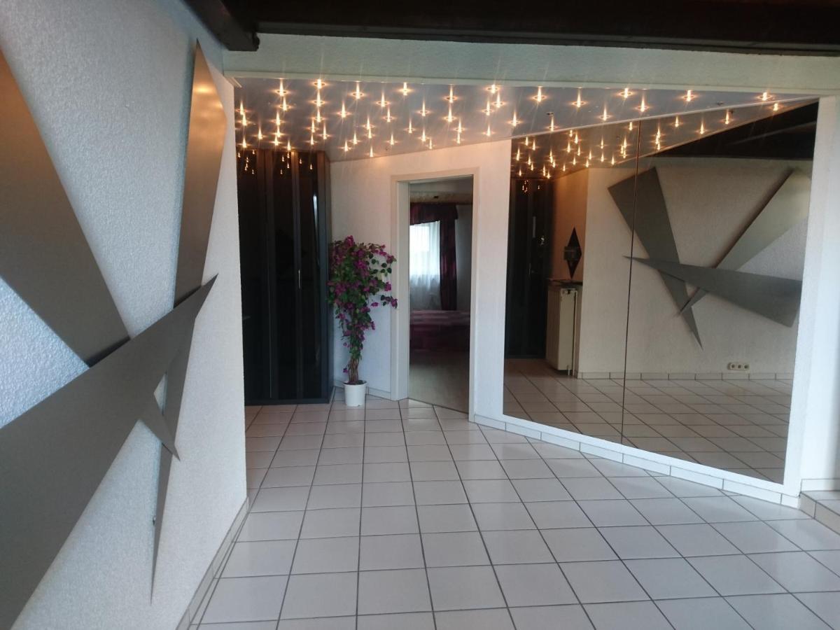 Fachwerkhaus In D 63667 Nidda Fuer 8 Bis 12 Personen Apartment Luaran gambar