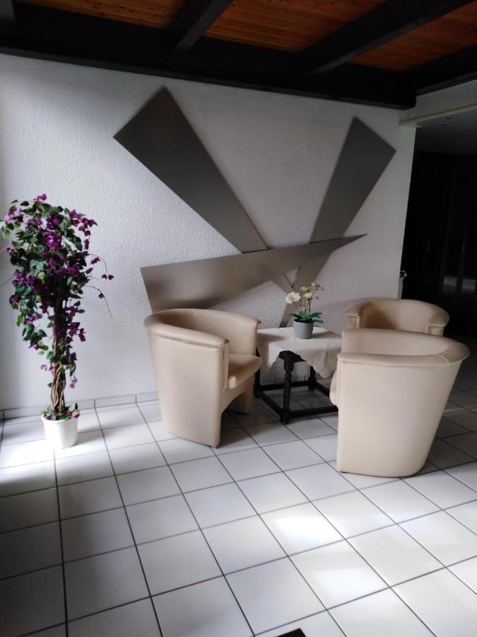 Fachwerkhaus In D 63667 Nidda Fuer 8 Bis 12 Personen Apartment Luaran gambar