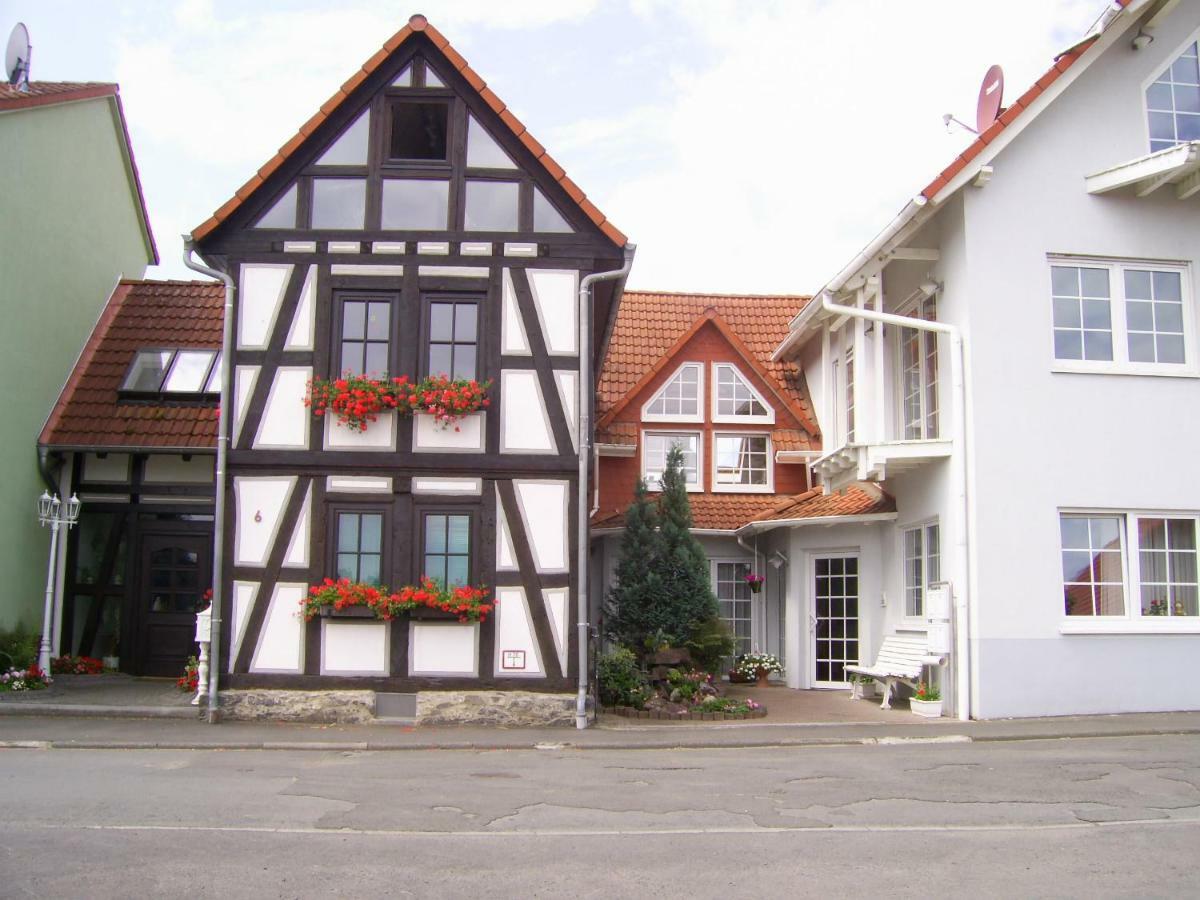 Fachwerkhaus In D 63667 Nidda Fuer 8 Bis 12 Personen Apartment Luaran gambar